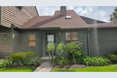 1228 Lincoln Avenue, Wapakoneta, OH 45895 - Photo 1