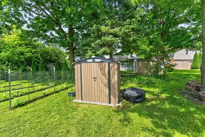 803 Ridgeview Drive, Bellefontaine, OH 43311 - Photo 8