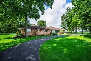 2080 Experiment Farm Rd, Troy, OH 45373 - Photo 4