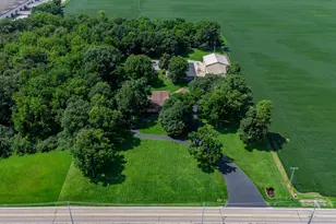 2080 Experiment Farm Rd, Troy, OH 45373 - Photo 8