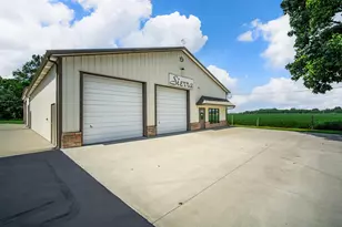 2080 Experiment Farm Rd, Troy, OH 45373 - Photo 16