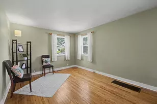 1110 Long St, Troy, OH 45373 - Photo 6