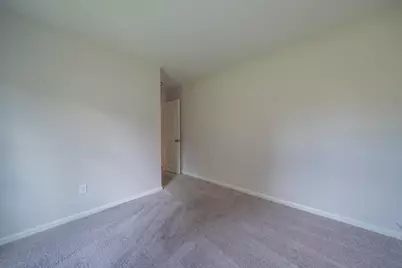 5623 Moss Creek Boulevard, Clayton, OH 45315 - Photo 12