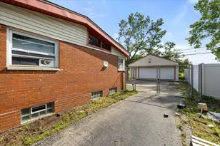 3300 Braddock St, Dayton, OH 45420 - Photo 6