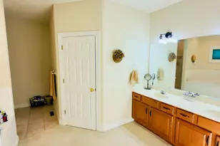 2550 Meadowpoint Dr, Troy, OH 45373 - Photo 24