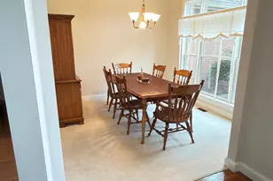 2550 Meadowpoint Dr, Troy, OH 45373 - Photo 12
