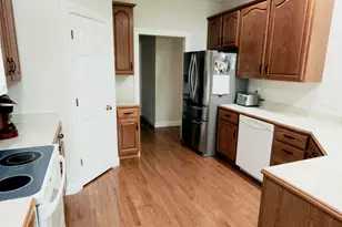 2550 Meadowpoint Dr, Troy, OH 45373 - Photo 18