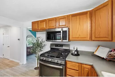 1652 Ridgeway Drive, Springfield, OH 45506 - Photo 6