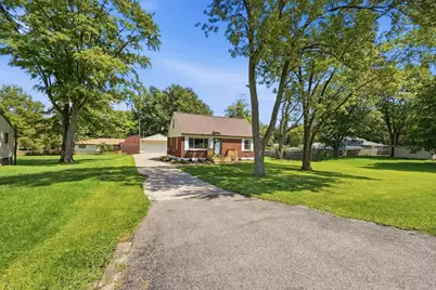 1652 Ridgeway Drive, Springfield, OH 45506 - Photo 2