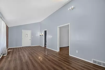 463 Towpath Trail, Piqua, OH 45356 - Photo 4