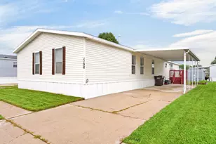 1198 Apple Blossom Ln, Sidney, OH 45365 - Photo 4
