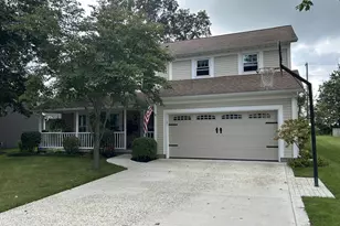 1917 Cheshire Dr, Saint Marys, OH 45885 - Photo 2