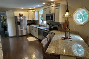 1917 Cheshire Dr, Saint Marys, OH 45885 - Photo 4
