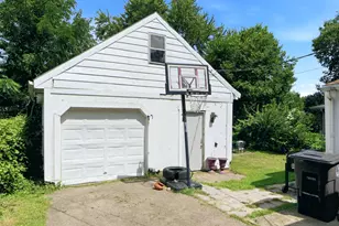 4933 Lindbergh Blvd, Dayton, OH 45449 - Photo 16