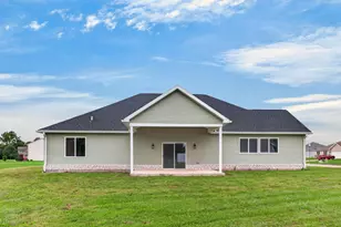9907 Barnum Rd, Piqua, OH 45356 - Photo 34
