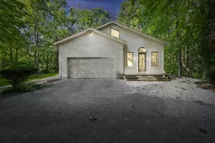 678 Winding Ridge Ln, Sidney, OH 45365 - Photo 8