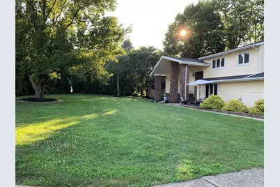 555 Briarwood Court, Troy, OH 45373 - Photo 10