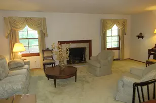 827 Hickory Ln, Troy, OH 45373 - Photo 14