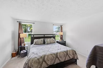 215 S Tuttle Road, Springfield, OH 45505 - Photo 6