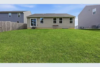 215 S Tuttle Road, Springfield, OH 45505 - Photo 16