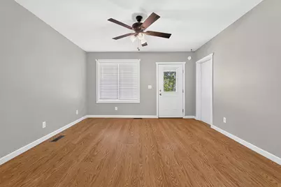 110 N Walker Street, De Graff, OH 43318 - Photo 8