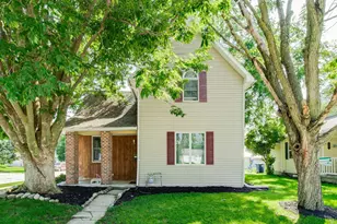 602 S Wayne St, Saint Marys, OH 45885 - Photo 2