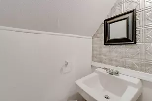 602 S Wayne St, Saint Marys, OH 45885 - Photo 16