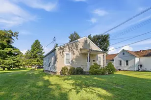 807 Court St, Wapakoneta, OH 45895 - Photo 4
