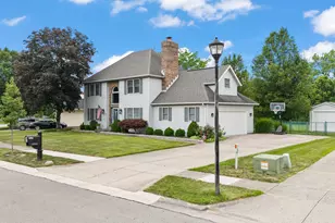 1084 Kingsgate Rd, Springfield, OH 45503 - Photo 1