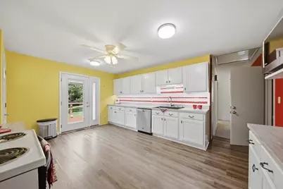 786 Westchester Park Drive, Springfield, OH 45504 - Photo 10
