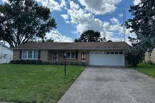 219 N Smith St, New Carlisle, OH 45344 - Photo 2