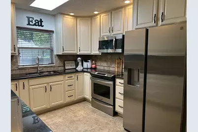 1713 Kingsbury Drive, Saint Marys, OH 45885 - Photo 6