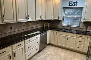 1713 Kingsbury Dr, Saint Marys, OH 45885 - Photo 8