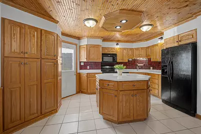 640 W Main Street, Tipp City, OH 45371 - Photo 14