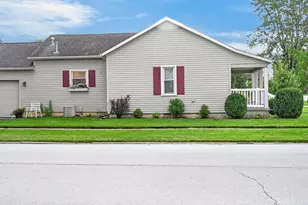 322 N Ash St, Celina, OH 45822 - Photo 6