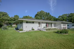 2009 E Mile Rd, Springfield, OH 45503 - Photo 2