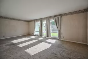 2009 E Mile Rd, Springfield, OH 45503 - Photo 6