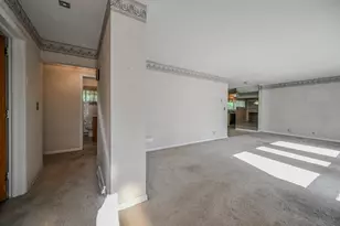 2009 E Mile Rd, Springfield, OH 45503 - Photo 4