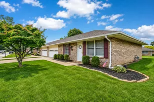 4875 E Brannan Dr, Springfield, OH 45502 - Photo 1