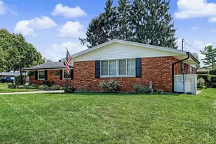 1232 Marietta Dr, Fairborn, OH 45324 - Photo 2