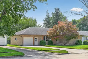 642 W Fulton St, Celina, OH 45822 - Photo 2