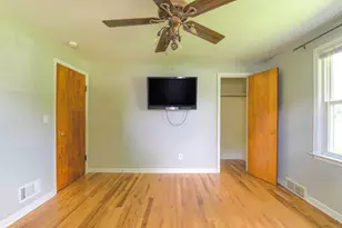 233 Leonard St, West Liberty, OH 43357 - Photo 16