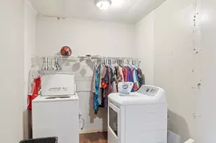 426 W Montford Ave, Ada, OH 45810 - Photo 22