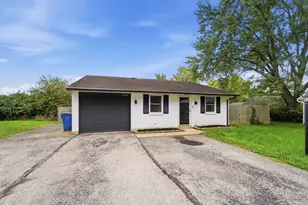 5612 Persian Ct, Dayton, OH 45424 - Photo 2