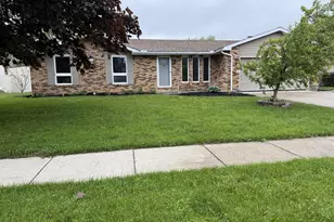 905 Canterbury Dr, Celina, OH 45822 - Photo 4