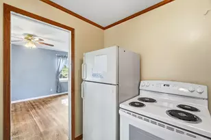 260 W 2nd St, Springfield, OH 45504 - Photo 26