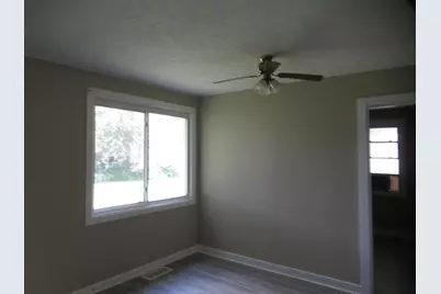 104 W 33rd Street, Connersville, IN 47331 - Photo 14