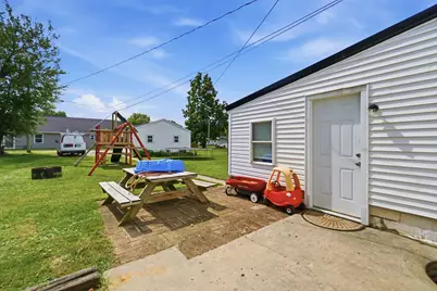 303 Washington Street, Wapakoneta, OH 45895 - Photo 38