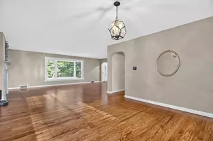 525 Bon Air Dr, Sidney, OH 45365 - Photo 10