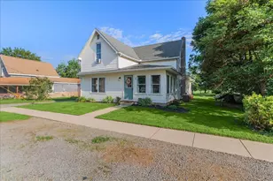 304 W Miami St, De Graff, OH 43318 - Photo 4